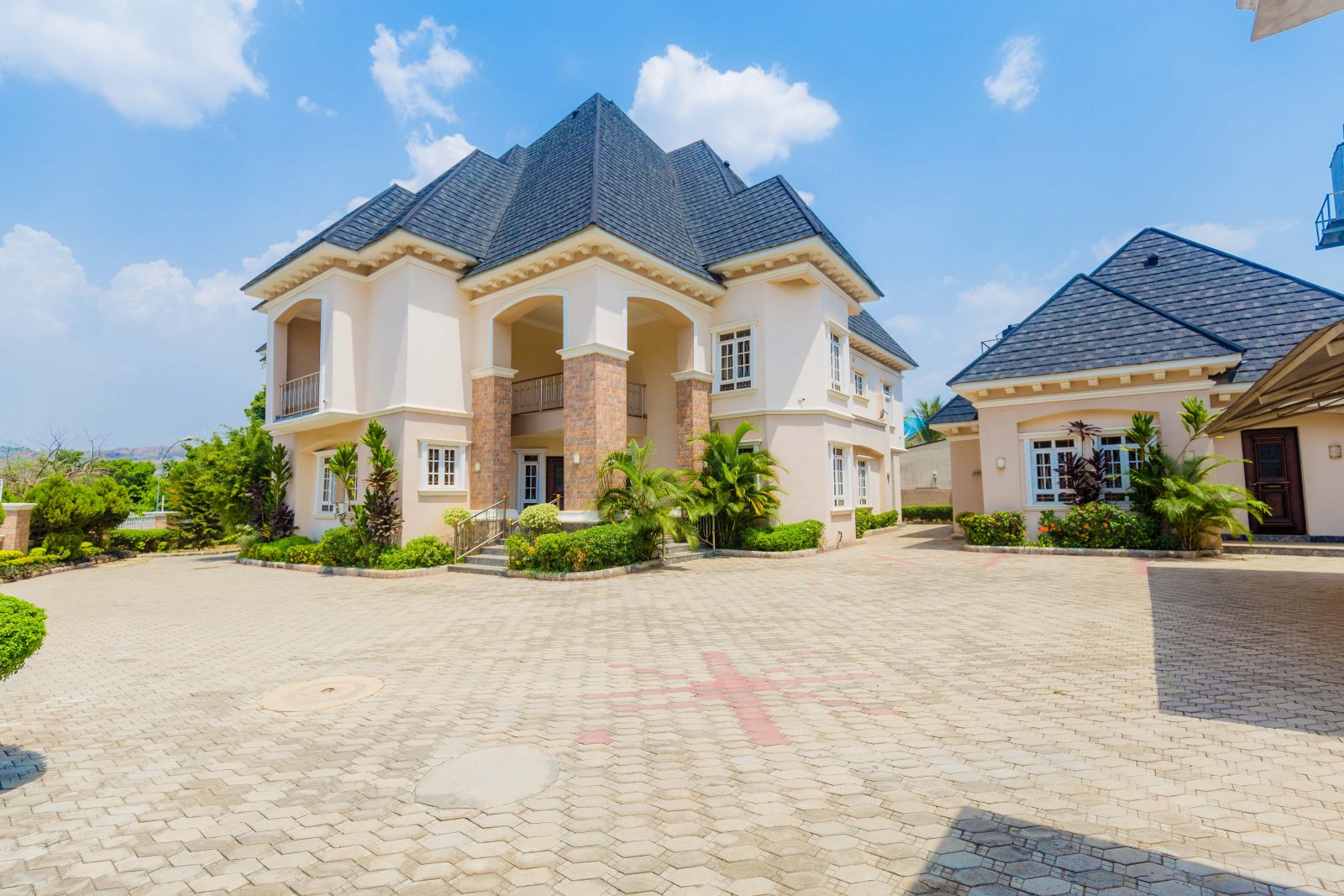 Featured in Prestige Magazine Issue 2. Vol. 3 2018